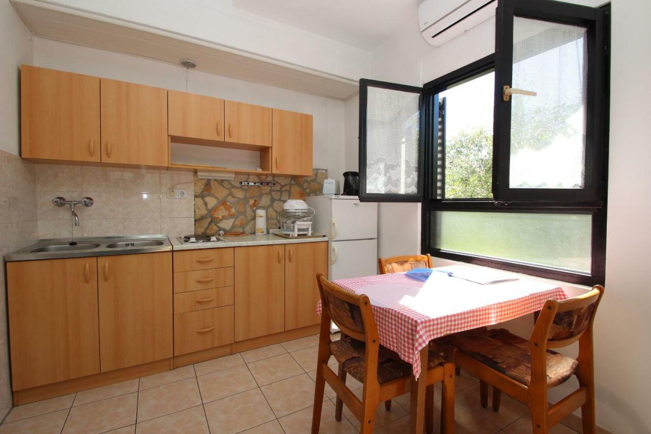 Apartment Sasa Bozac Poreč Exterior foto
